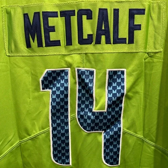 Nike Men's Green and Navy Seahawks Jersey - Picture 10 of 16